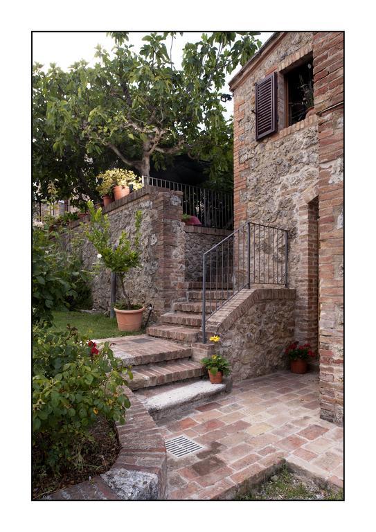 B&B Casale Virgili Siena Exterior photo